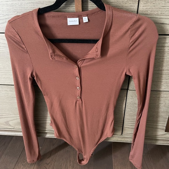Aritzia bodysuit - Picture 2 of 2